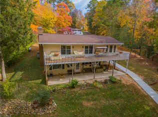 513 Lake Ridge Trl, Denton, NC 27239