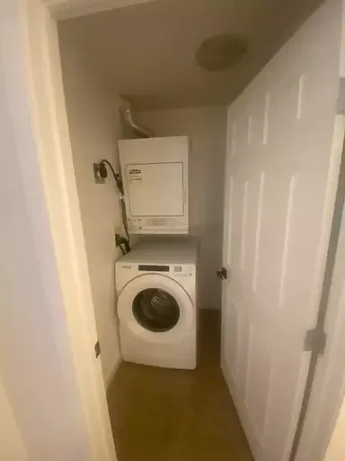 2 bed, 2.0 bath, 883 sqft, $2,150 — Photo 4