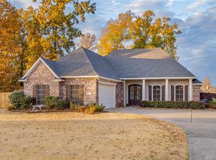 502 Pebble Dr, Haughton, LA 71037