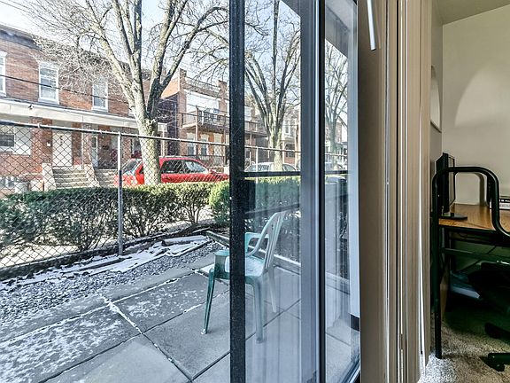 5th image of 3210 Kennett Sq