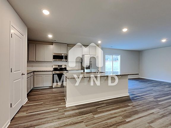2nd image of 5428 Cameron Commons Pkwy #8c1292c21