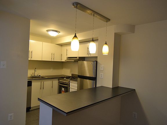 #2R: 1BR for $1595 for 9/7-10/1