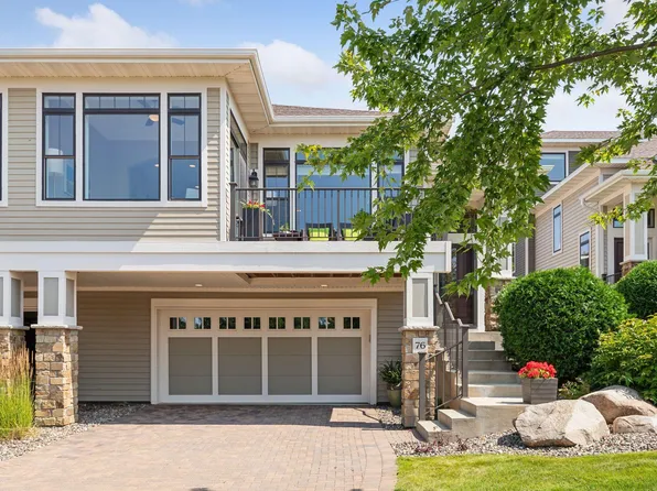 76 Lake Riley Trl, Chanhassen, MN 55317