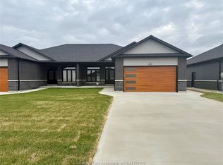 575 Keil Trl N, Chatham Kent, ON N7L5R2