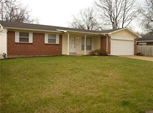 4136 Elkhart Lake Rd, Saint Charles, MO