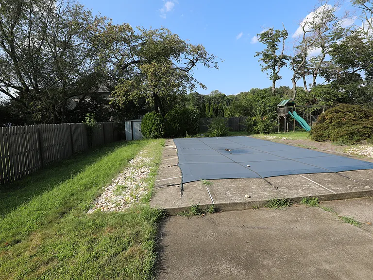 15 Hamilton Ln — Photo 3