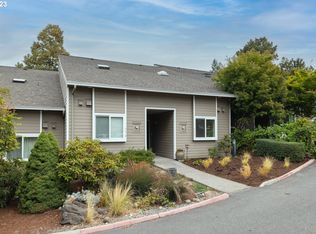 4668 SW Comus Pl #2-F, Portland, OR 97219