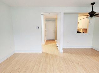 2 Ryefield Dr APT 4, Old Orchard Beach, ME 04064