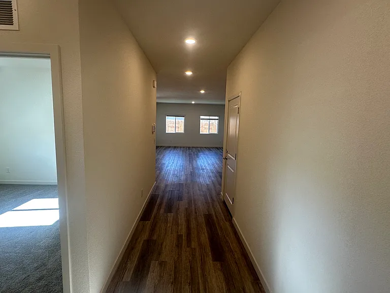 1782 Timberland Dr — Photo 7