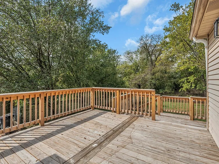 314 Woodberry Dr — Photo 25