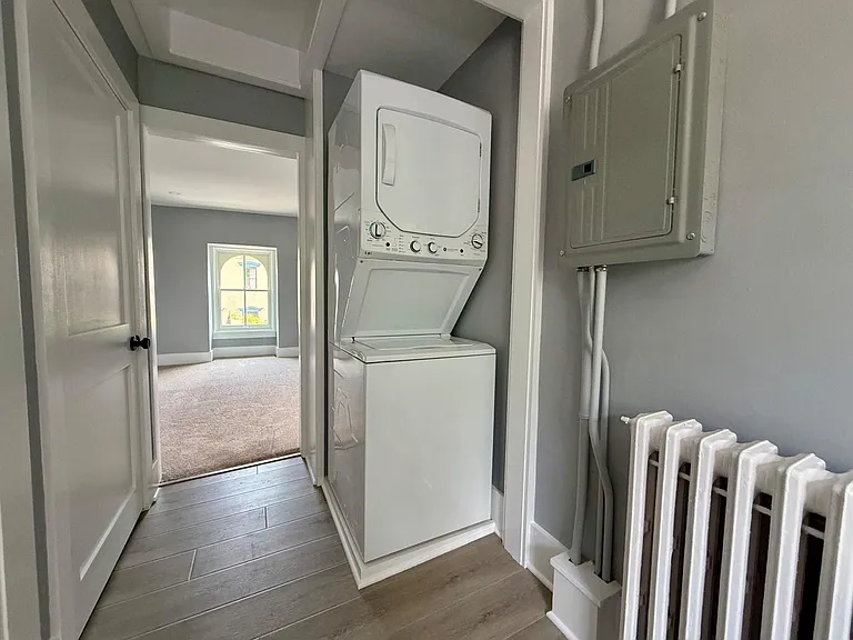25 W State St #3 — Photo 3