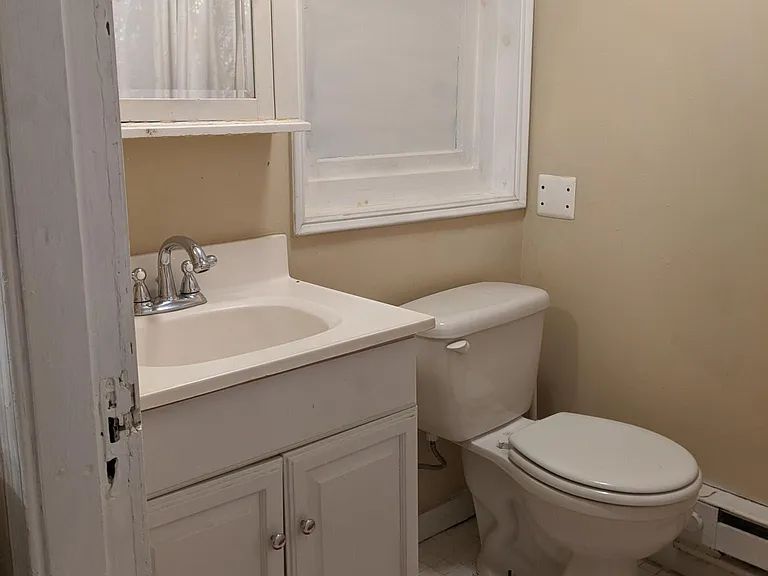 1657 Newton St NW #B — Photo 21