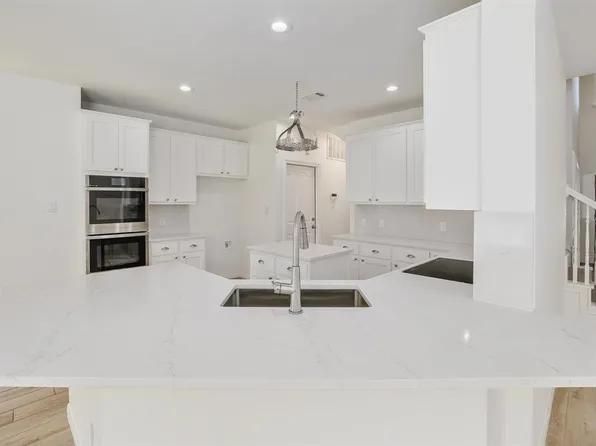 12207 Carlsbad Dr, Austin, TX 78733