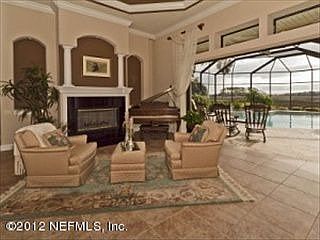 5th image of 13716 Marsh Harbor Dr N