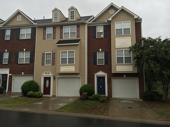 3rd image of 221 Langhorne Dr