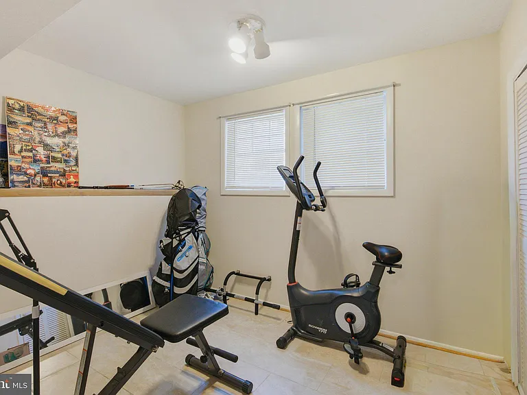6123 Joust Ln — Photo 28
