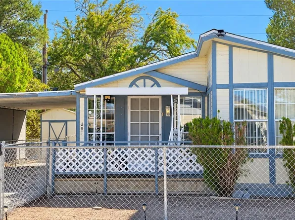 281 Copper Flats Dr, Pahrump, NV 89048