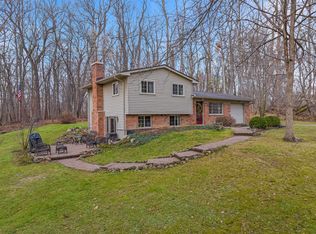 5575 Ford Rd, Commerce Township, MI 48382