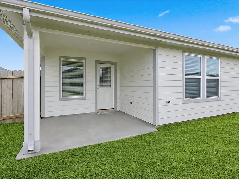 4214 Berwick Park Ln — Photo 18