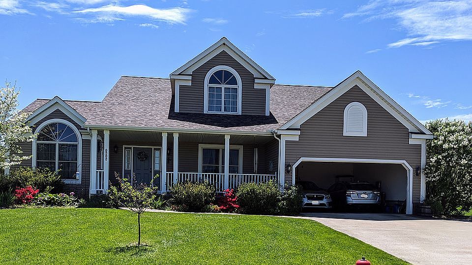 1st image of 5385 Meadow Park Dr