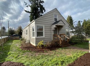 831 S 2nd St, Cottage Grove, OR 97424