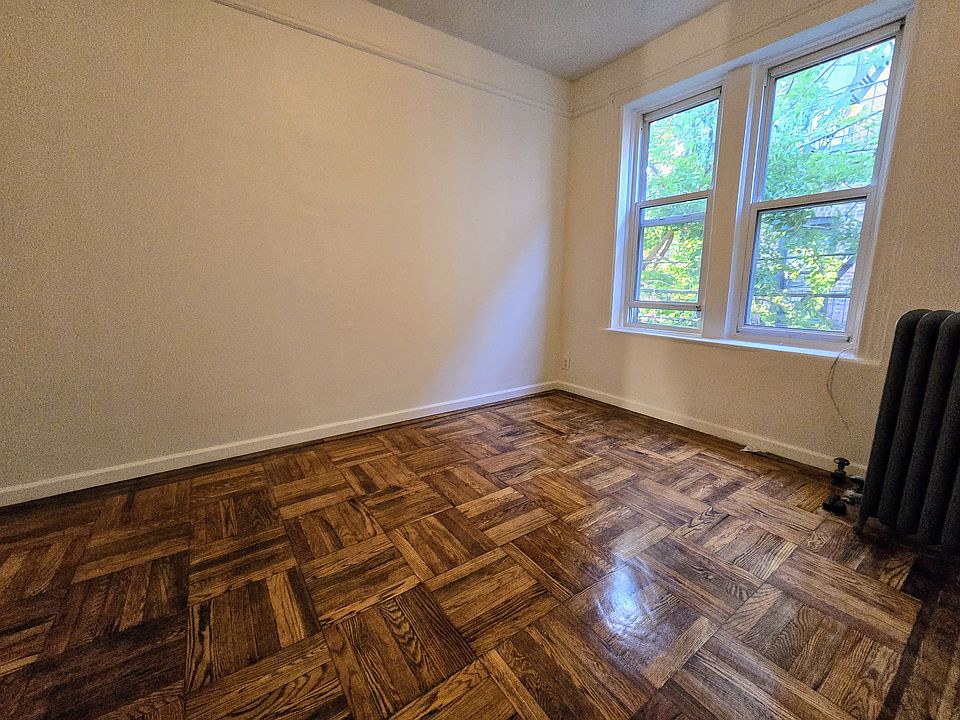 1st image of 341 Midwood St #3