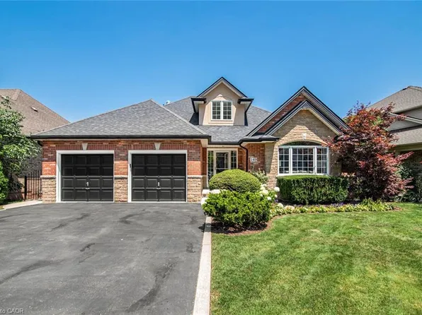 149 Dorchester Dr, Grimsby, ON L3M 5J9