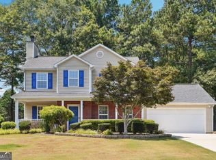 4255 Willow Springs Dr, Loganville, GA 30052