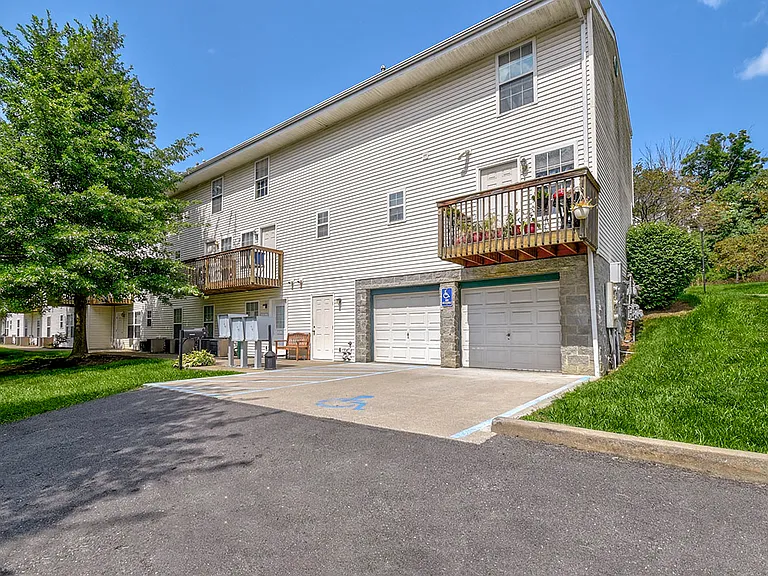 Greene Glen apartments