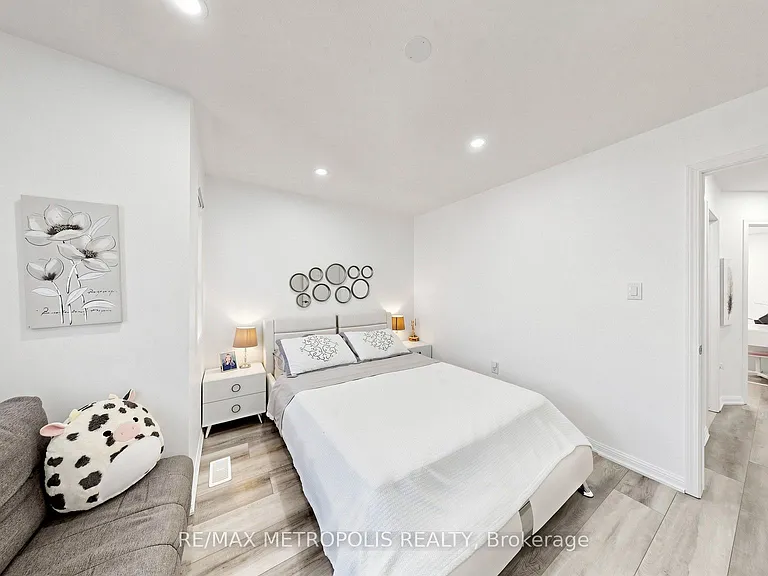75 Willet Ter — Photo 29