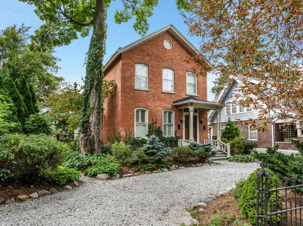 1319 W Huron St, Ann Arbor, MI 48103