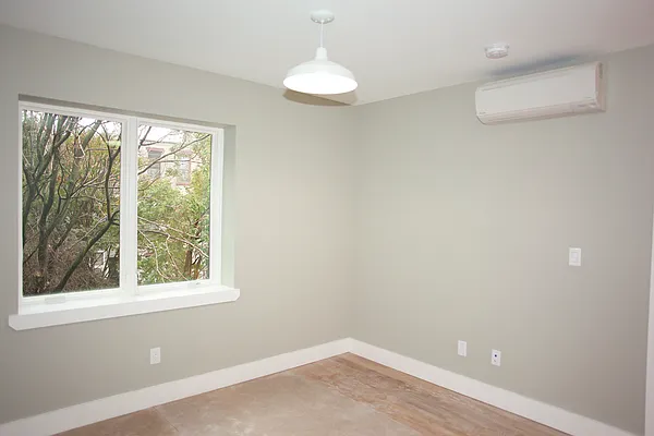 Rented by Brooklyn Group | media 10