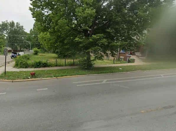 1054 W Marquette Rd, Chicago, IL 60621