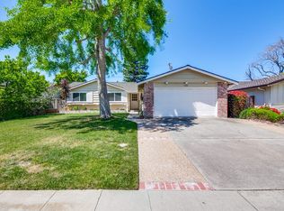 1084 Bluebird Ave, Santa Clara, CA 95051
