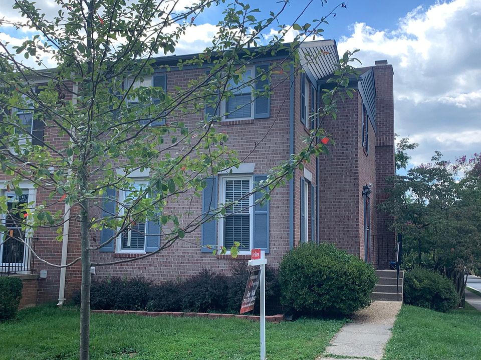 1st image of 10345 Emerald Rock Dr