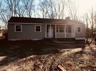 304 E Oakbourne Ave, Galloway, NJ 08205