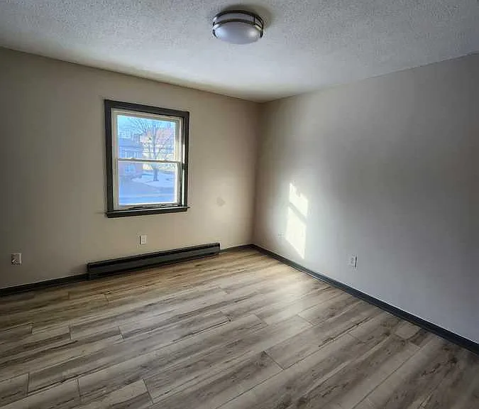 57 Union St #3 — Photo 8