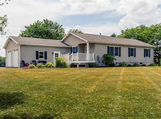 9129 Dugway Rd, Bloomfield, NY 14469