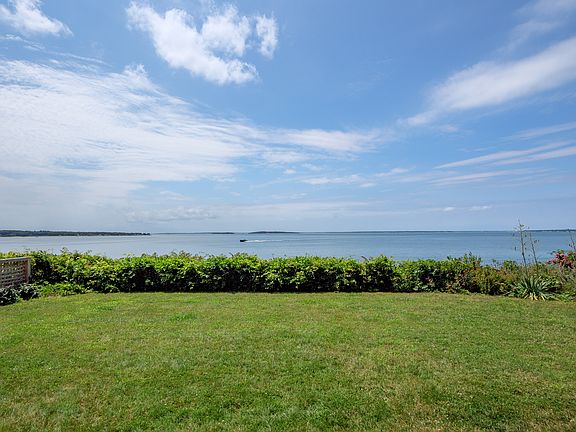2nd image of 23 Cliff Dr