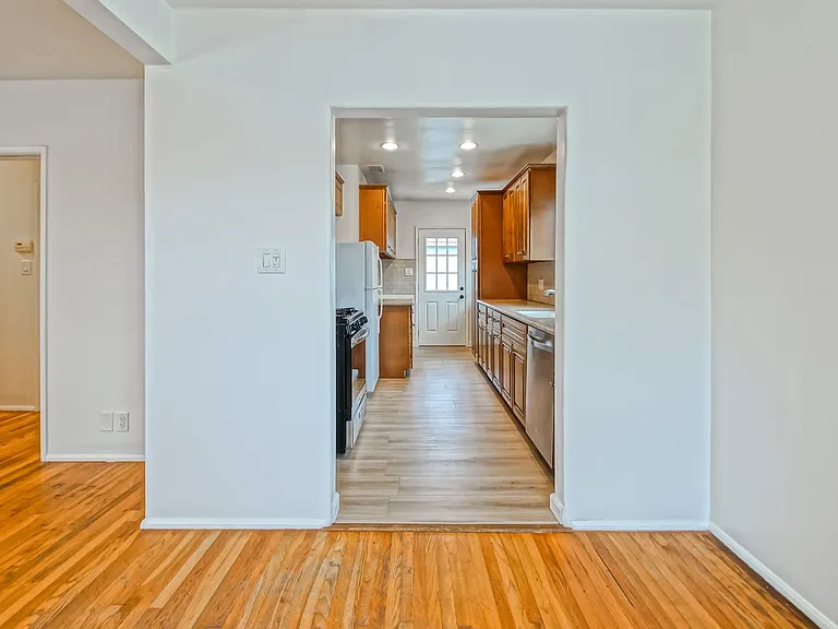 2911 Blaisdell Ave — Photo 14