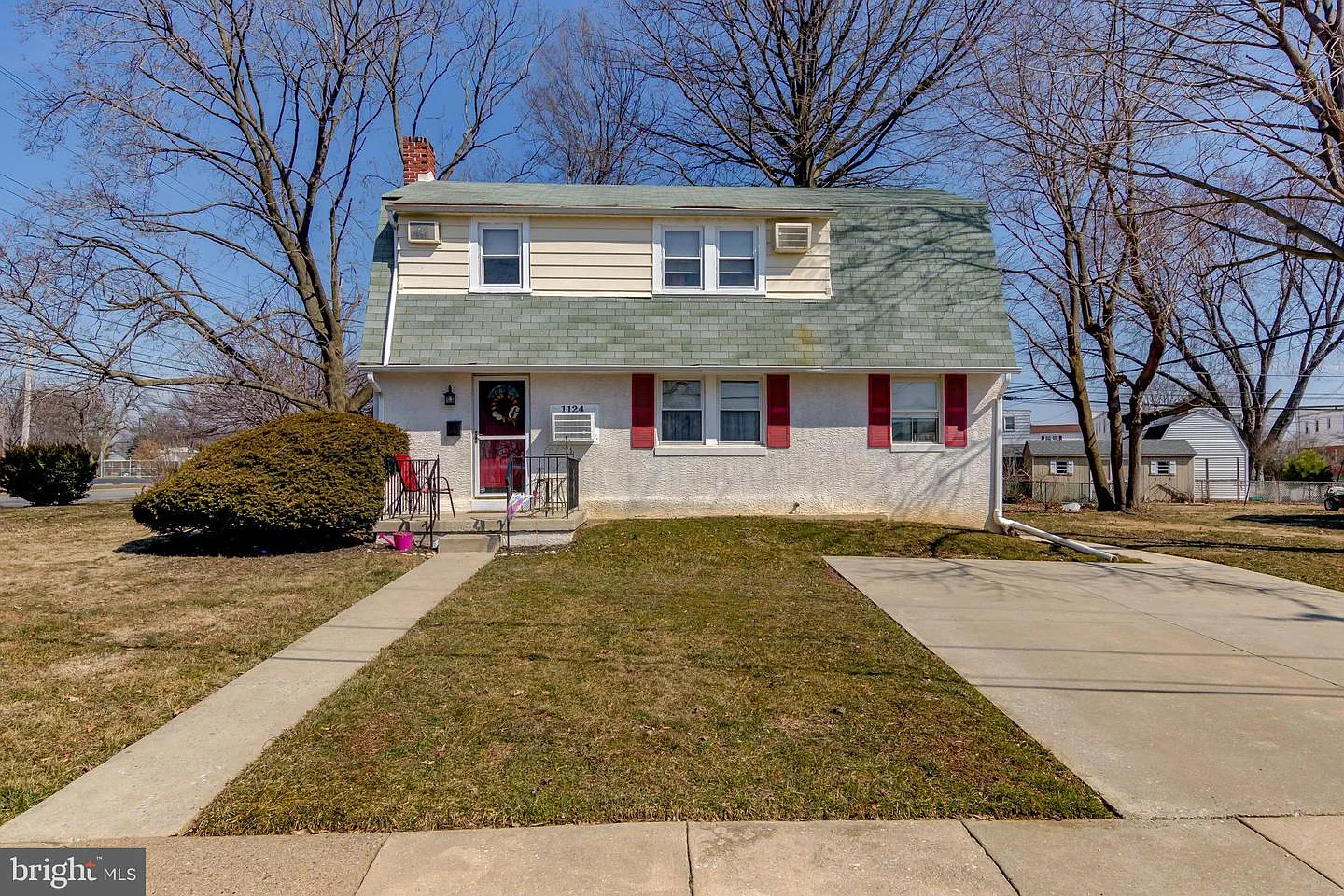 1124 Macdade Blvd photo 1