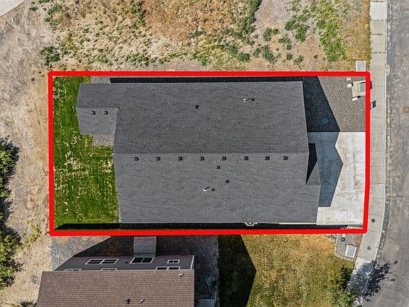 3rd image of 1300 Marina Drive #12