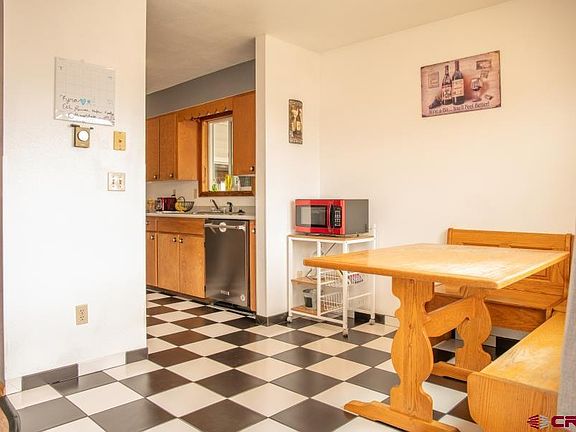 3rd image of 424 N 7th Street