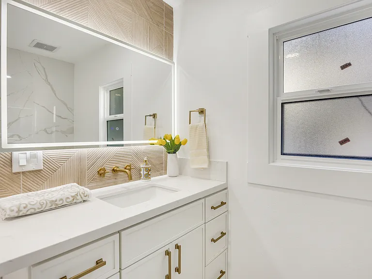 346 Molino Ave — Photo 36