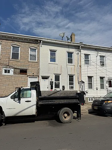 202 Fulton St #2 Photo 1
