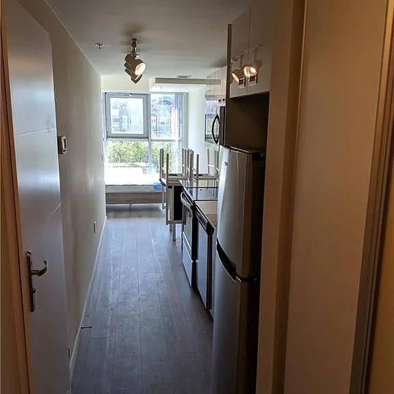 257 Hemlock St #613 — Photo 2