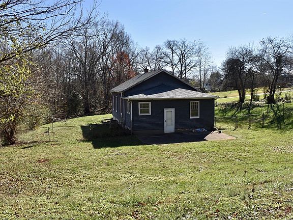 3rd image of 158 Dellwood Dr