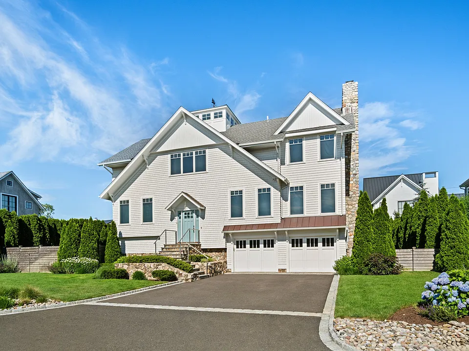 19 Spriteview Ave