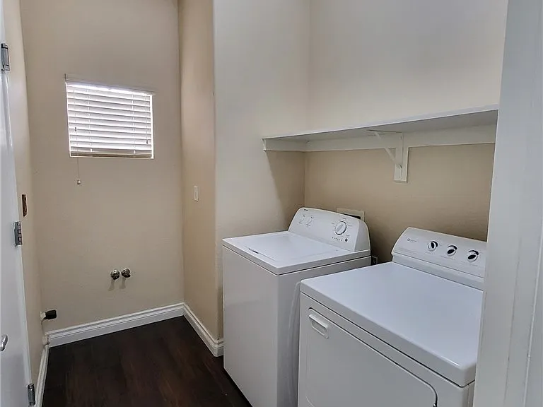 60 Copper Fountain St — Photo 16
