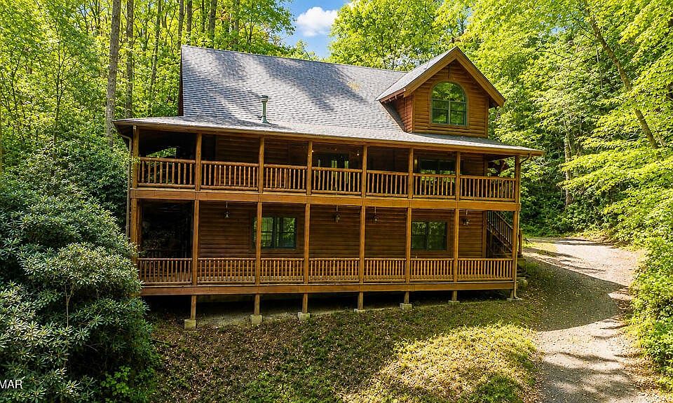 1st image of 1170 Lower Alpine Way